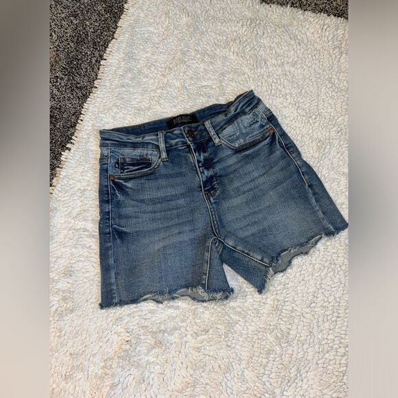 Jean Shorts  - Picture 1 of 4